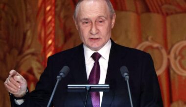 Russia's 'disposable-goods' economy gets busier but poorer, and sanctions could trigger a recession