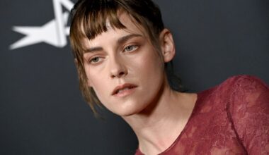 Kristen Stewart Proves 'Tired Girl' Makeup Is Anything But Boring