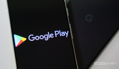 Google Play Store logo on smartphone stock photo (4)