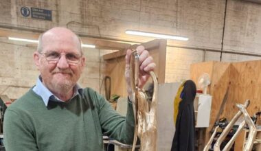 Grandnephew of 1916 leader ‘extraordinarily lucky’ to find sculpture after near-fatal diving accident