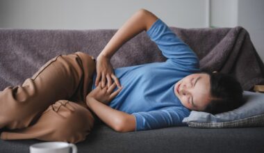 Study: Mediterranean diet adherence and healthy diet indicator might decrease odds of endometriosis. Image Credit: Amnaj Khetsamtip / Shutterstock