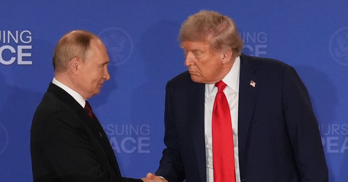 Trump says he will meet Putin in Budapest to discuss Russia-Ukraine war – The Irish Times