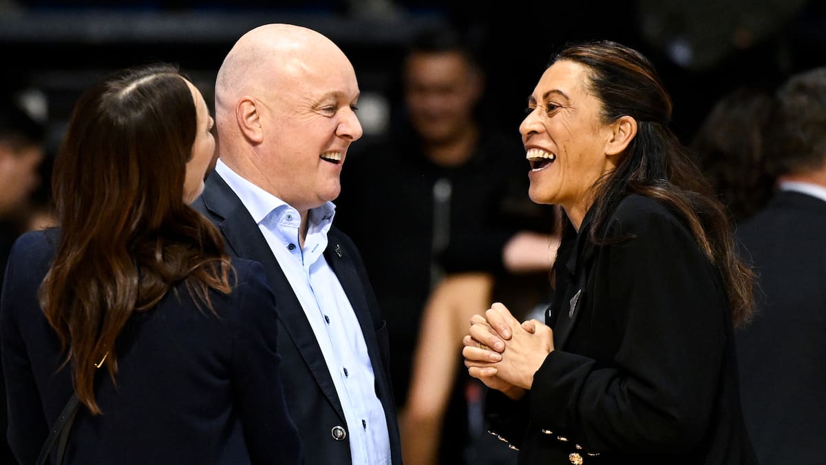 Prime Minister Christopher Luxon weighs in on Netball New Zealand stand-off with Dame Noeline Taurua