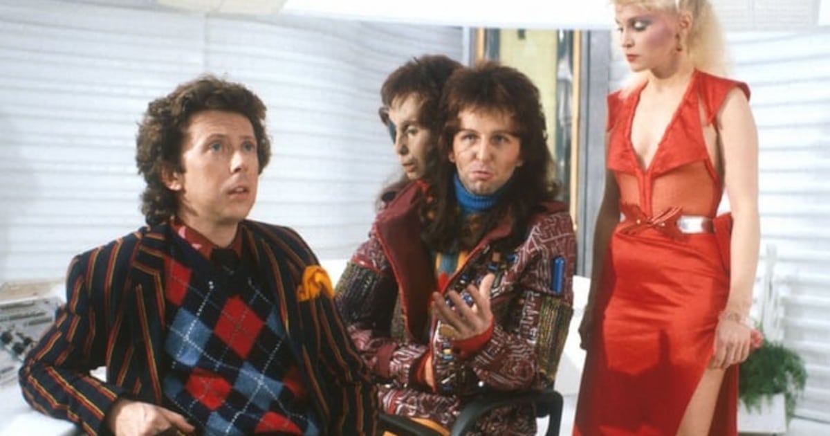 Apple brings Hitchhiker’s Guide to the Galaxy’s Babel fish to life, sort of – The Irish Times