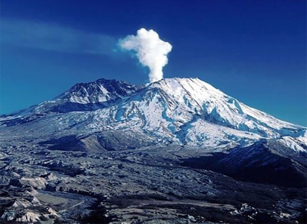 Volcano thought to be extinct for 700,000 years has woken up