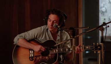 Jeremy Allen White broods beautifully in Deliver Me From Nowhere – The Irish Times