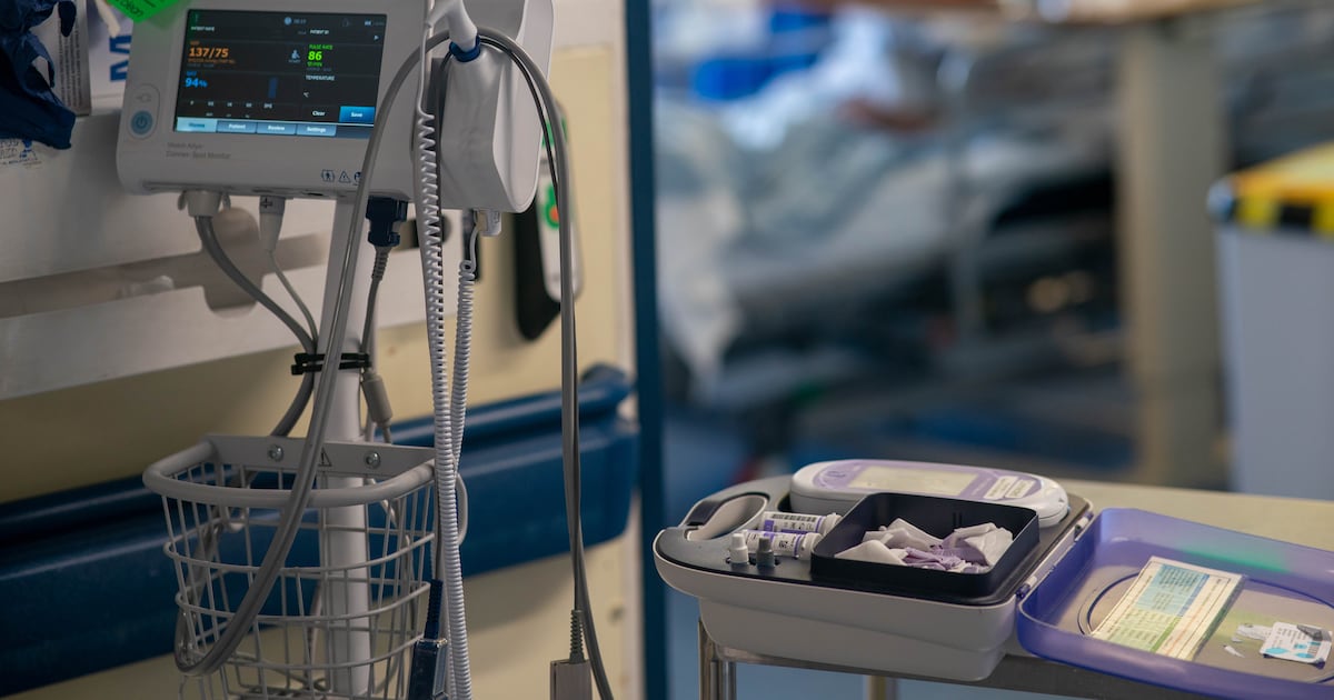 HSE managers to get up to €32,000 each in back pay forgone after financial crash – The Irish Times