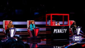 THE VOICE -- "The Blind Auditions Part 3" Episode 2803 -- Pictured: (l-r) Michael Buble, Reba McEntire, Niall Horan, Snoop Dogg