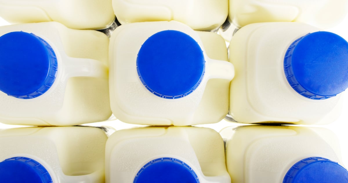 Lidl to cut milk price in move expected to spark similar among Irish supermarket rivals – The Irish Times