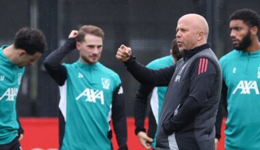 Liverpool flight delay adds to troubled build-up to Eintracht Frankfurt trip – The Irish Times
