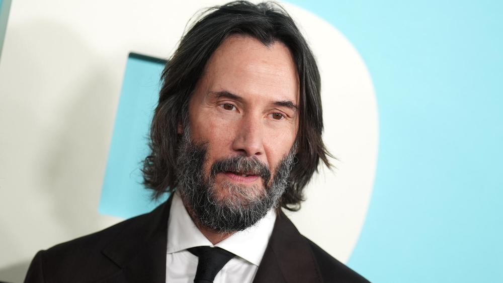 Keanu Reeves Says Manager Told Him to Change Name to 'Chuck Spadina'