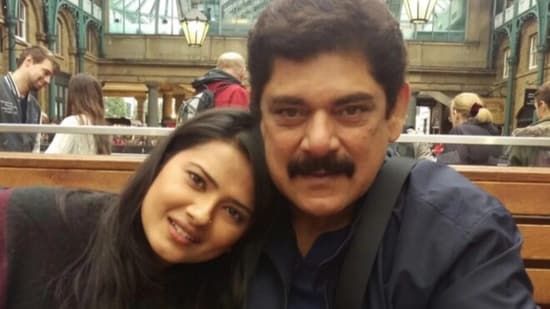 Kratika Sengar Dheer pens emotional note for late father-in-law Pankaj Dheer. 