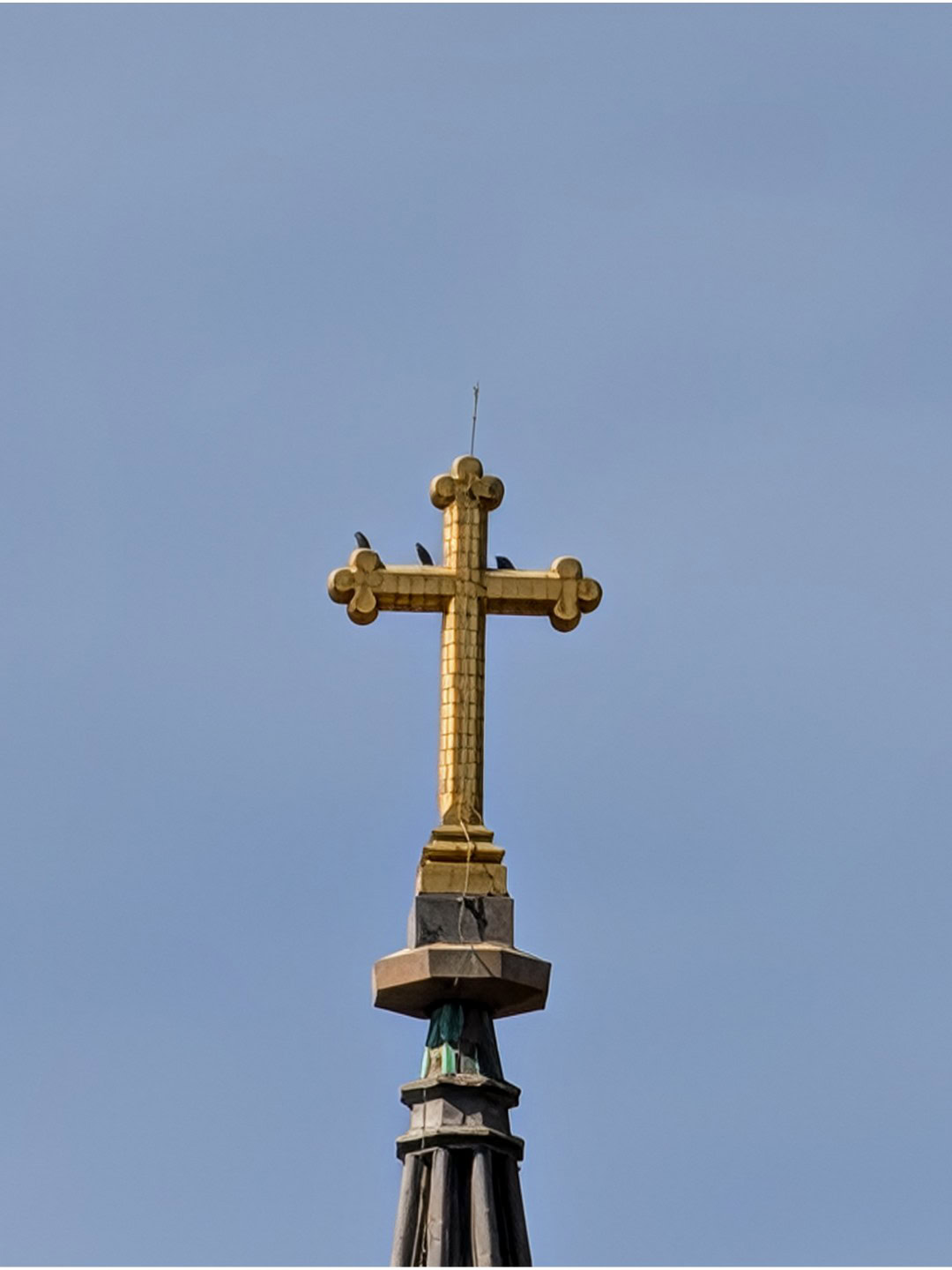 Pixel 10 Pro 30x church
