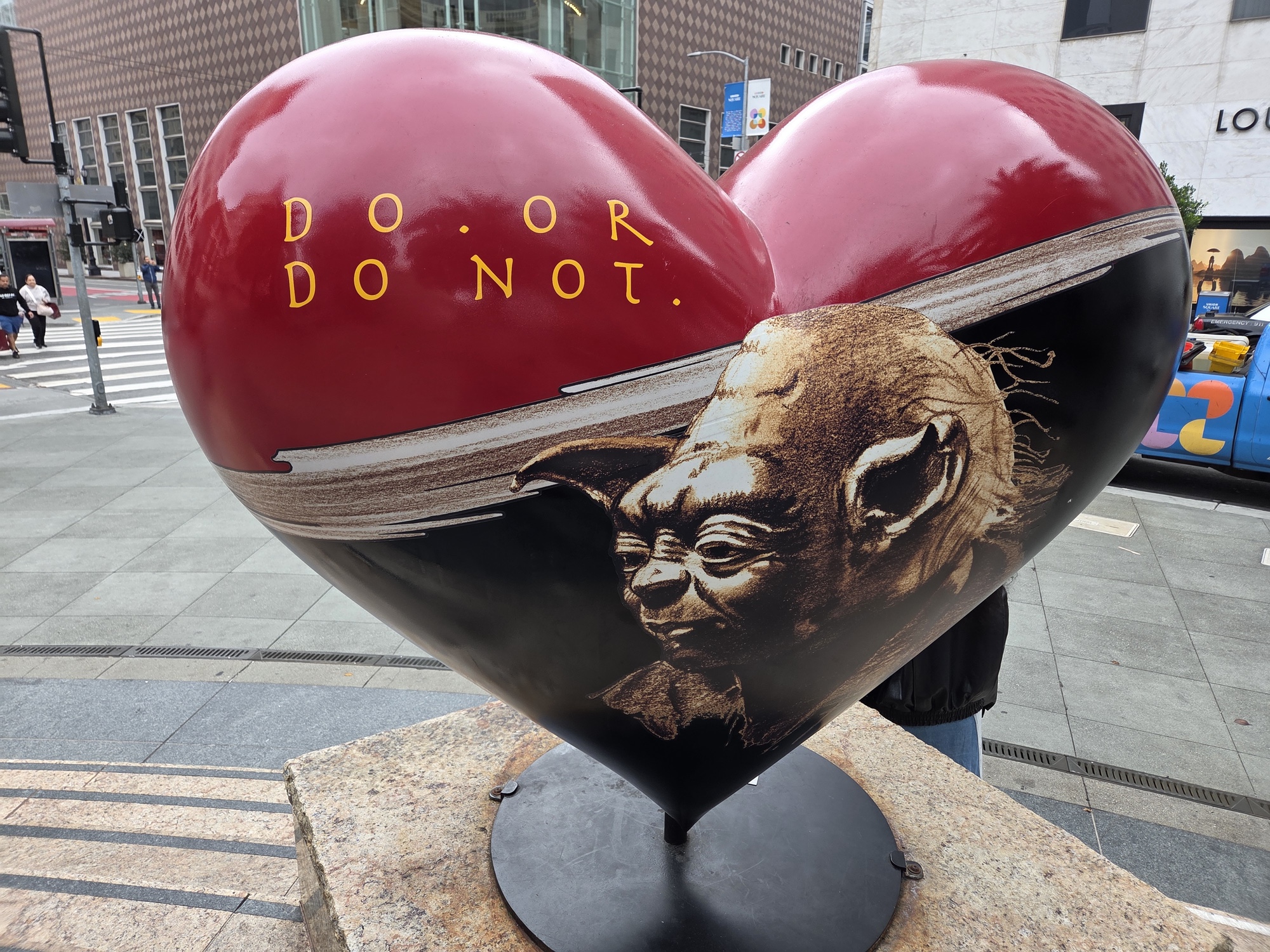 Yoda heart shot by Galaxy S25 Plus