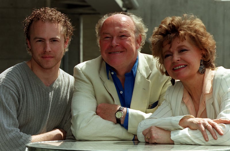 Sam West with his father Timothy West and his mother Prunella Scales in 1999. Photograph: Michael Crabtree/PA Wire 