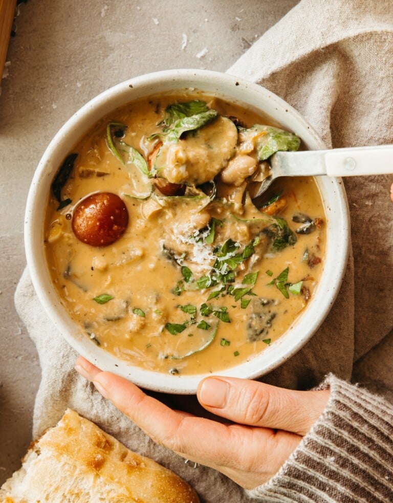 Roasted Tomato & White Bean Soup Recipe