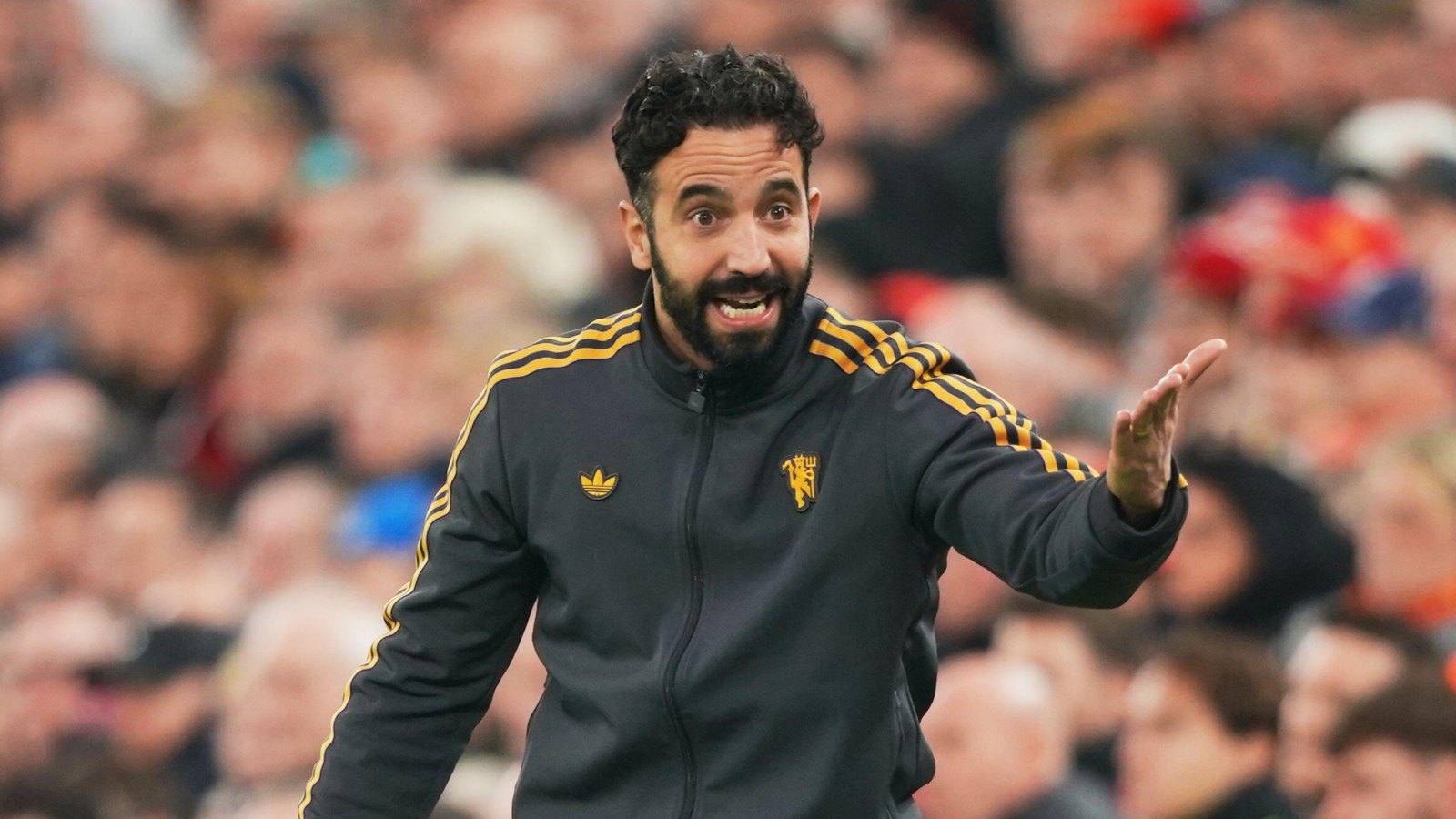 Amorim issues brutal response to petty Slot dig as he reveals 'surprise' at one summer signing