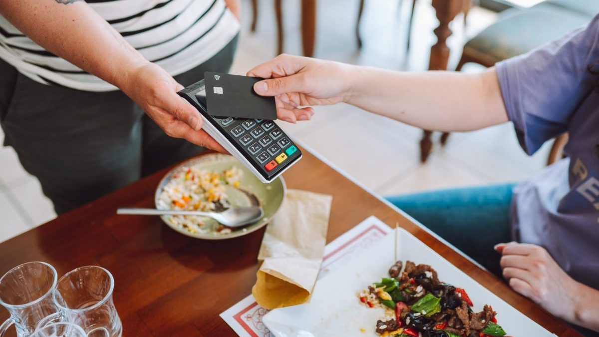 I ruined my budget trying to impress my date. How can I plan better next time?