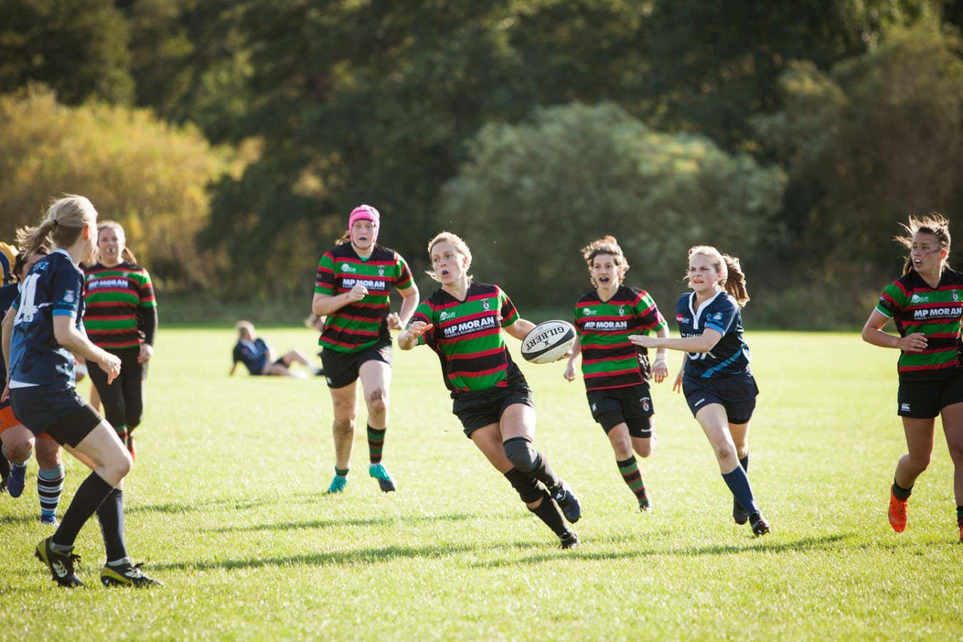 2K163D6 06/10/2019. WATFORD, UK. Womens Rugby at THE FULERIANS LADIES 1ST XV THE FULERIANS PLAY RUGBY AGAINST RAMS SIRENS LADIES Photo credit : ? RICH BOWEN PHOTOGRAPHY