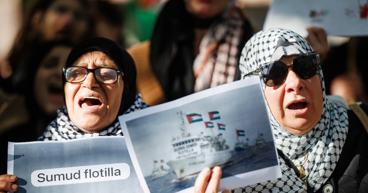 Irish aid flotilla detainees ‘kicked, cable-tied’ in Israeli custody – The Irish Times