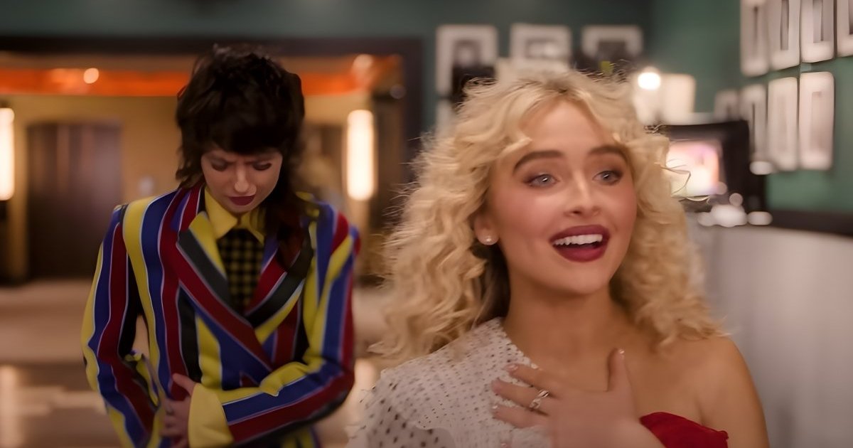 New SNL Promo Teases Sabrina Carpenter's Carrie Bradshaw-Inspired Look