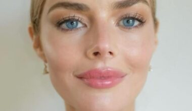 Samara Weaving Sunkissed In Bikini Asked If She's 'Augmented'