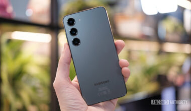 Samsung Galaxy S23 back green colorway in hand