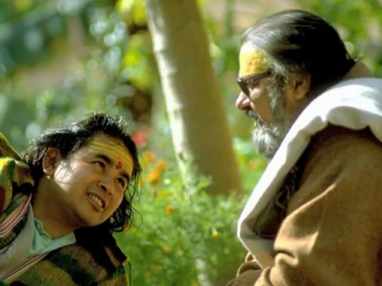 Over time, Shammi Kapoor completely gave up alcohol and cigarettes, and embraced a spiritual way of life. His wife, Neela Devi, once shared that Guruji never forced anything upon him, Shammi chose that path on his own.