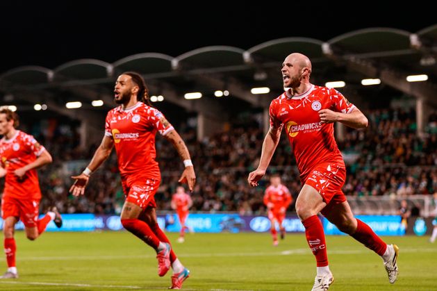Shelbourne spoil Shamrock Rovers’ title party as Kerr McInroy strike settles Dublin derby