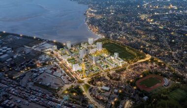 Johnny Ronan consortium gets planning permission for 20-storey hotel at glass bottle site – The Irish Times