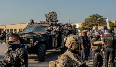 Chicago resists as Trump attempts to send in national guard – The Irish Times