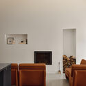 Waterhouse Residence / o y a m a + Julia Manaças Architecte - Interior Photography, Living Room, Sofa