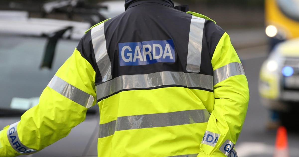 Gardaí at scene of ‘ongoing incident’ in which young male seriously wounded in north Dublin – The Irish Times
