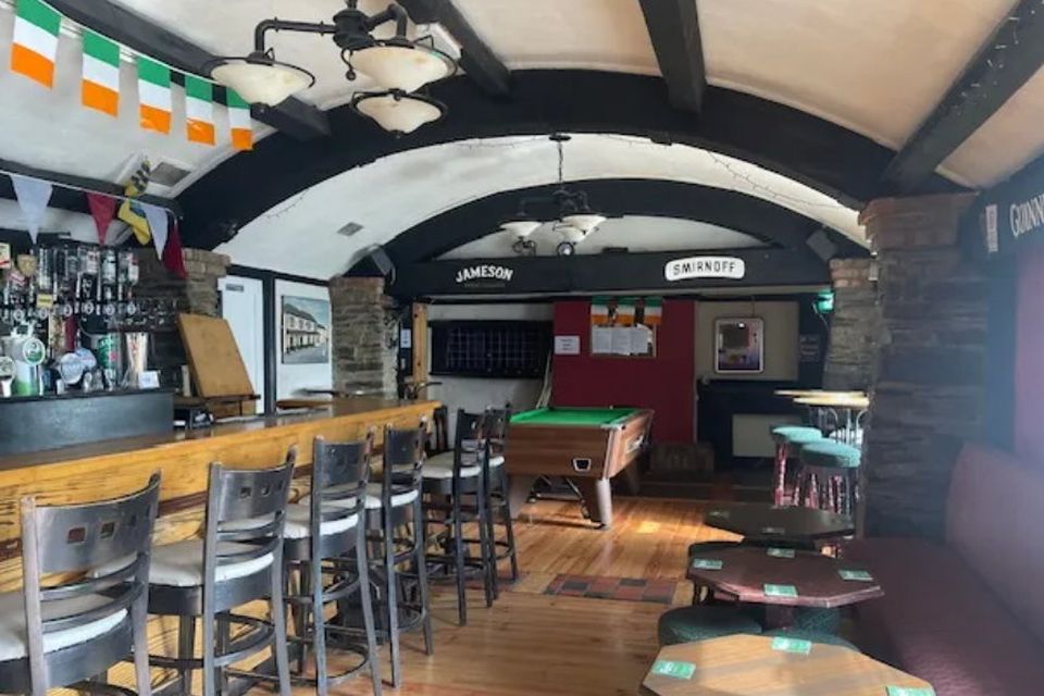 Mahon's Bar Ballymoe