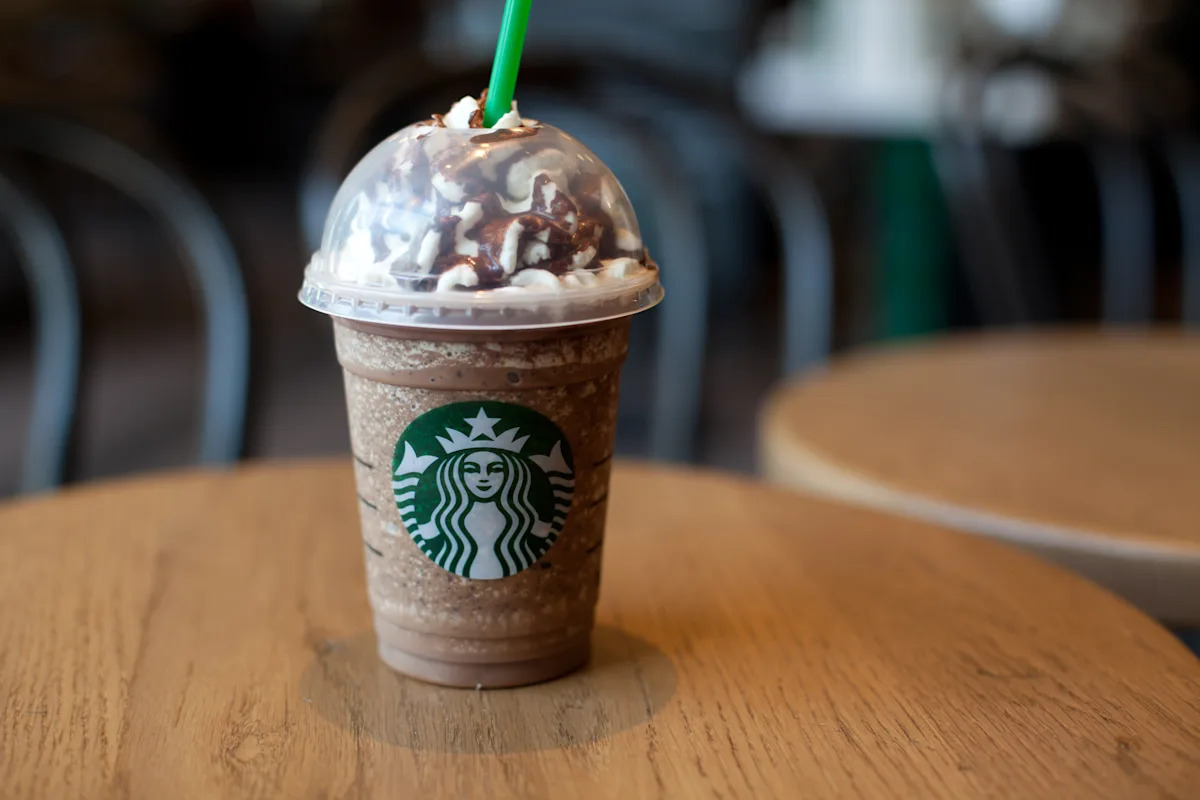 I’m a dietitian. 4 things I'd never order at Starbucks (and 4 I always recommend)