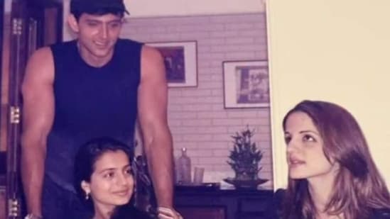 Ameesha Patel, Hrithik Roshan and Sussanne Khan in the throwback pic.
