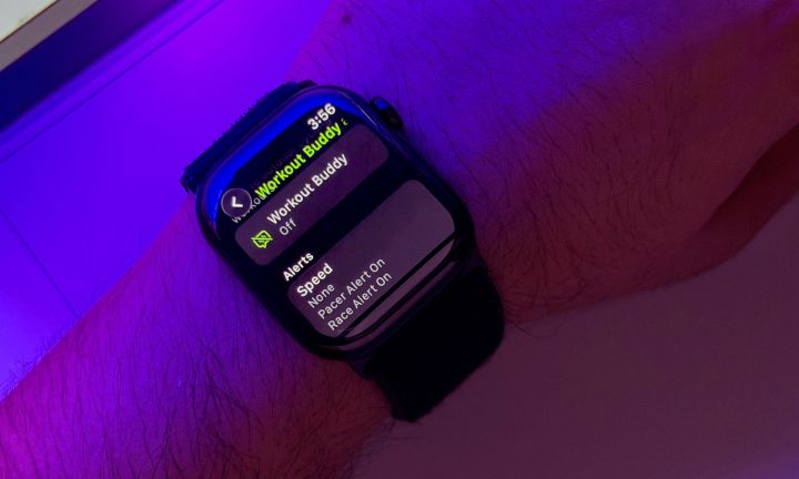 Workout buddy for cycling on Apple Watch Series 11.