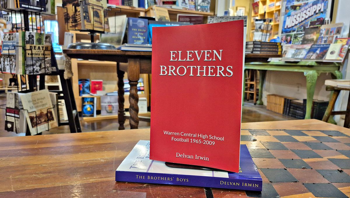 New book chronicles the history of Warren Central footb...