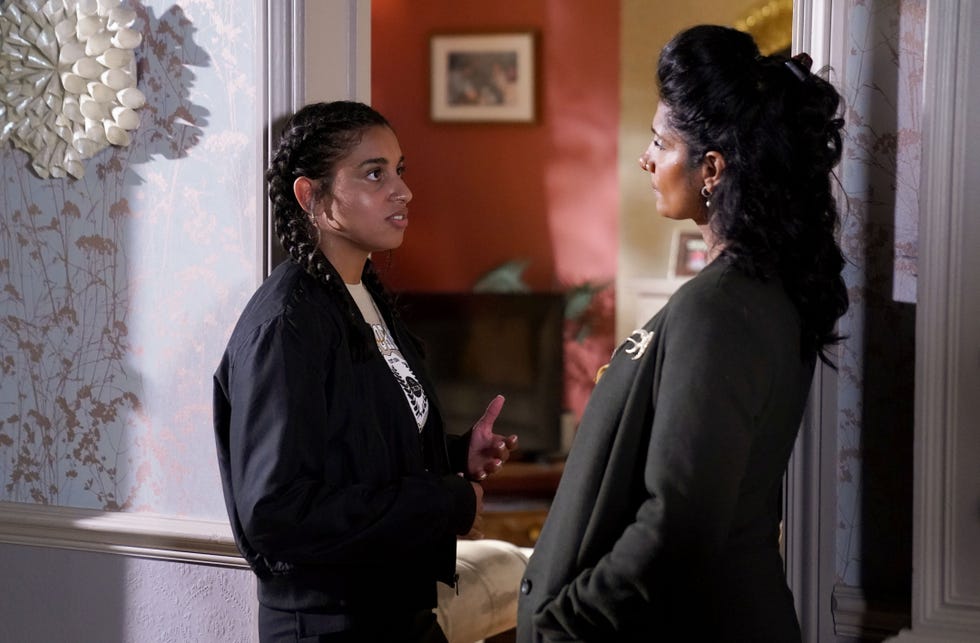 Avani Nandra Hart, Suki Panesar-Unwin, EastEnders  avani nandra hart, suki panesar unwin, eastenders