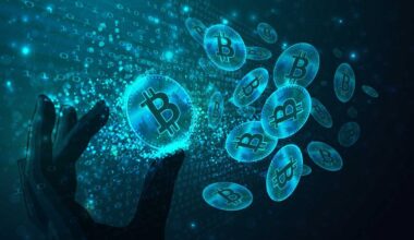 Bitcoin slips again. 3 reasons why the crypto market is down