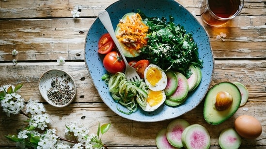 Discover the best protein and fibre sources to support your digestive health. (Unsplash)