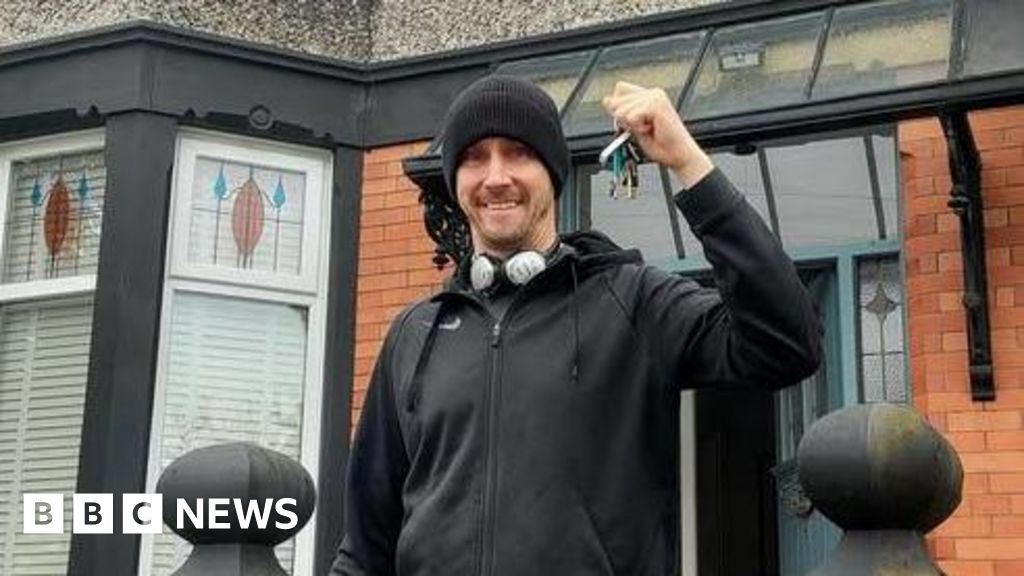 Liverpool street artist finally achieves 'dream' to own home