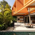 Pupunha House / Laurent Troost Architectures + Hana Eto Gall Paisagismo - Exterior Photography