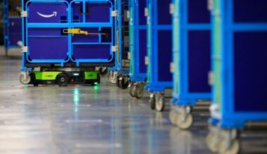 Internal Docs Reportedly Show Amazon Reconsiders Hiring Plans in Favor of Automation