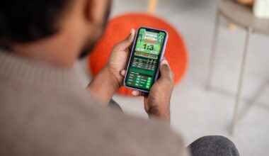 Why Sports Betting Apps Are So Addictive, According To Experts