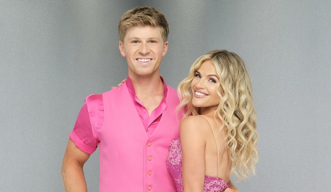dancing with the stars robert irwin witney carson