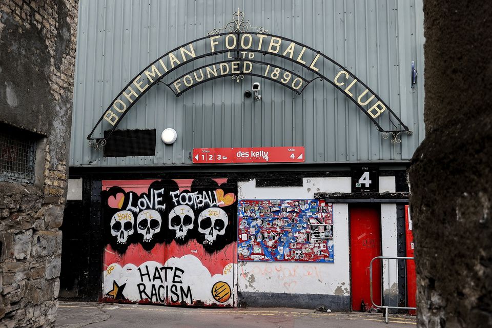 A general view of outside Dalymount Park in Dublin. Photo by Thomas Flinkow/Sportsfile