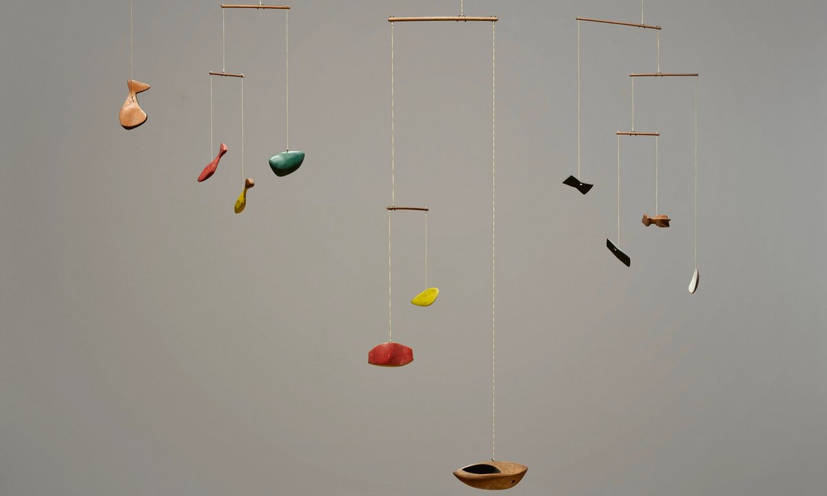 Rare wooden Alexander Calder mobile heads to Christie’s - The Art Newspaper
