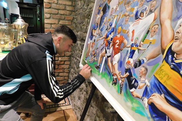 Painting of Tipperary’s All-Ireland win to be auctioned off with bids already coming in