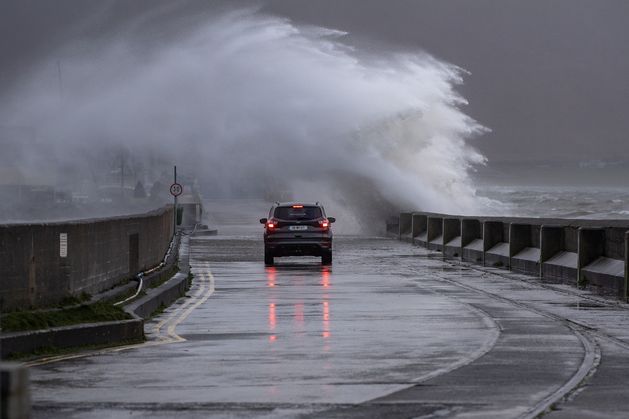 Power cuts, school closures and travel disruption likely in parts of Ireland as Storm Amy to hit today